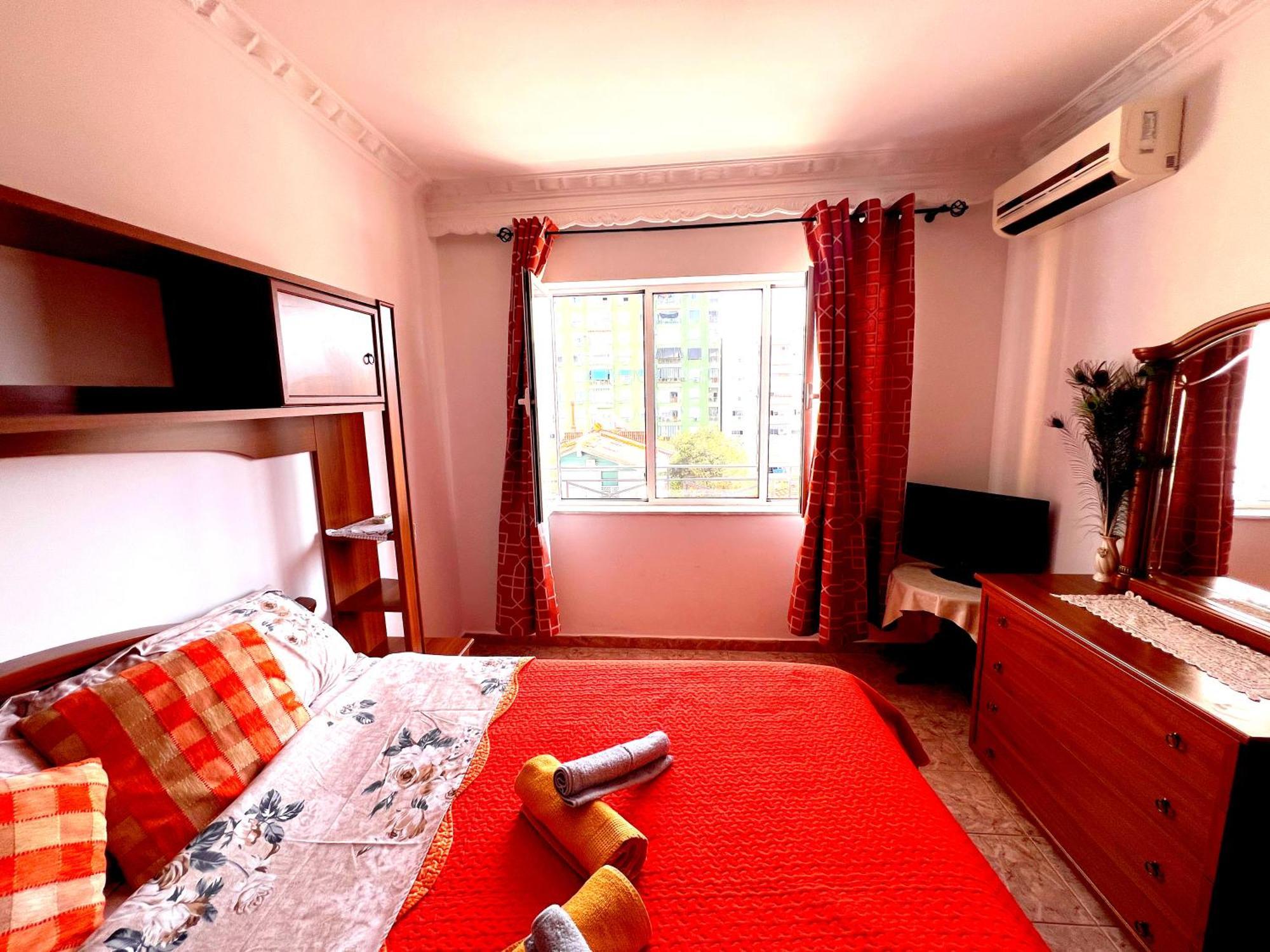Bllok Bright Private Bedrooms With Private Bathroom On Shared Gjestgiverier